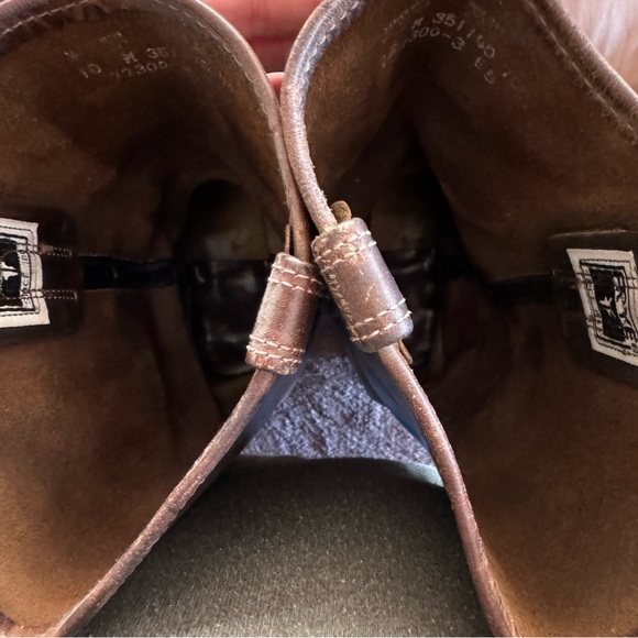 Women’s Frye Brown Leather Harness Boots - Picture 6 of 8